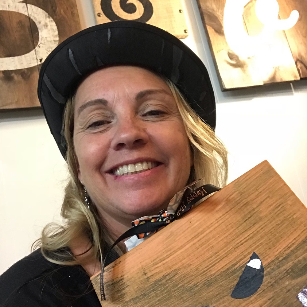 Meet your Posher, Hayley